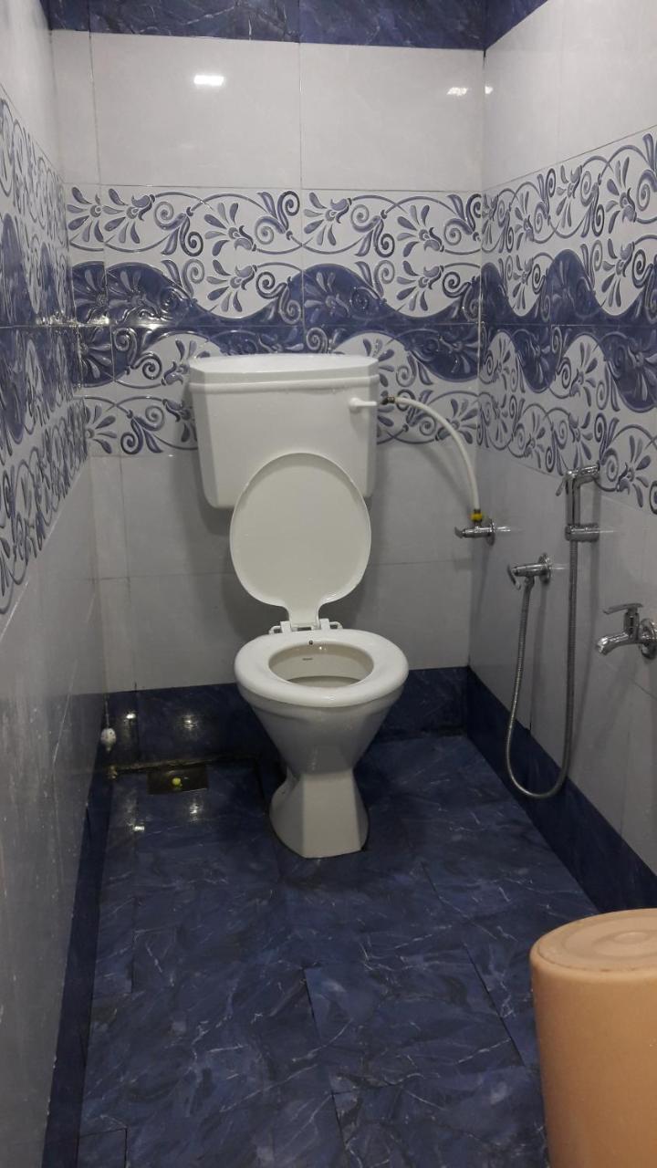 Star Guesthouse 迪乌 外观 照片